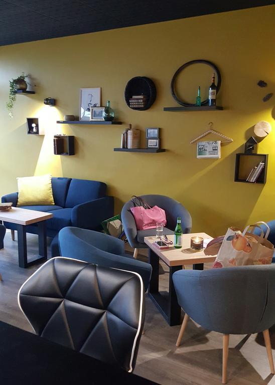 Logis Hotel "Ici M'Aime" Rouvray  외부 사진