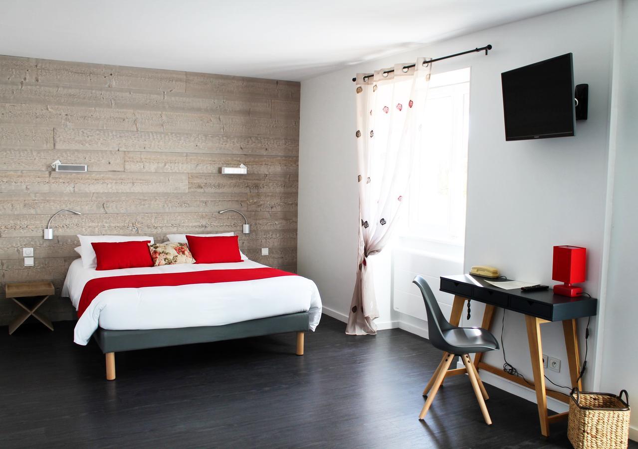 Logis Hotel "Ici M'Aime" Rouvray  외부 사진