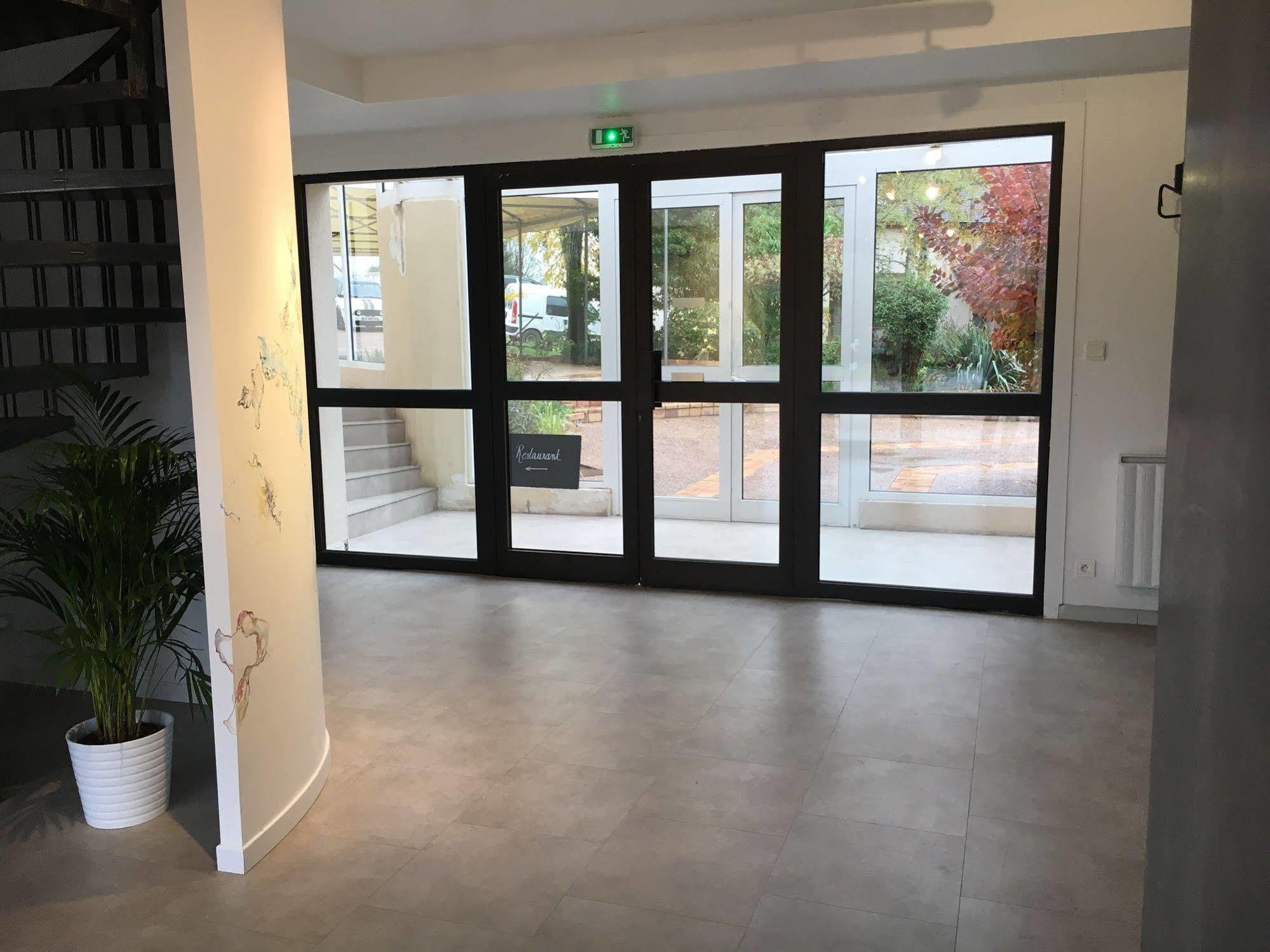 Logis Hotel "Ici M'Aime" Rouvray  외부 사진